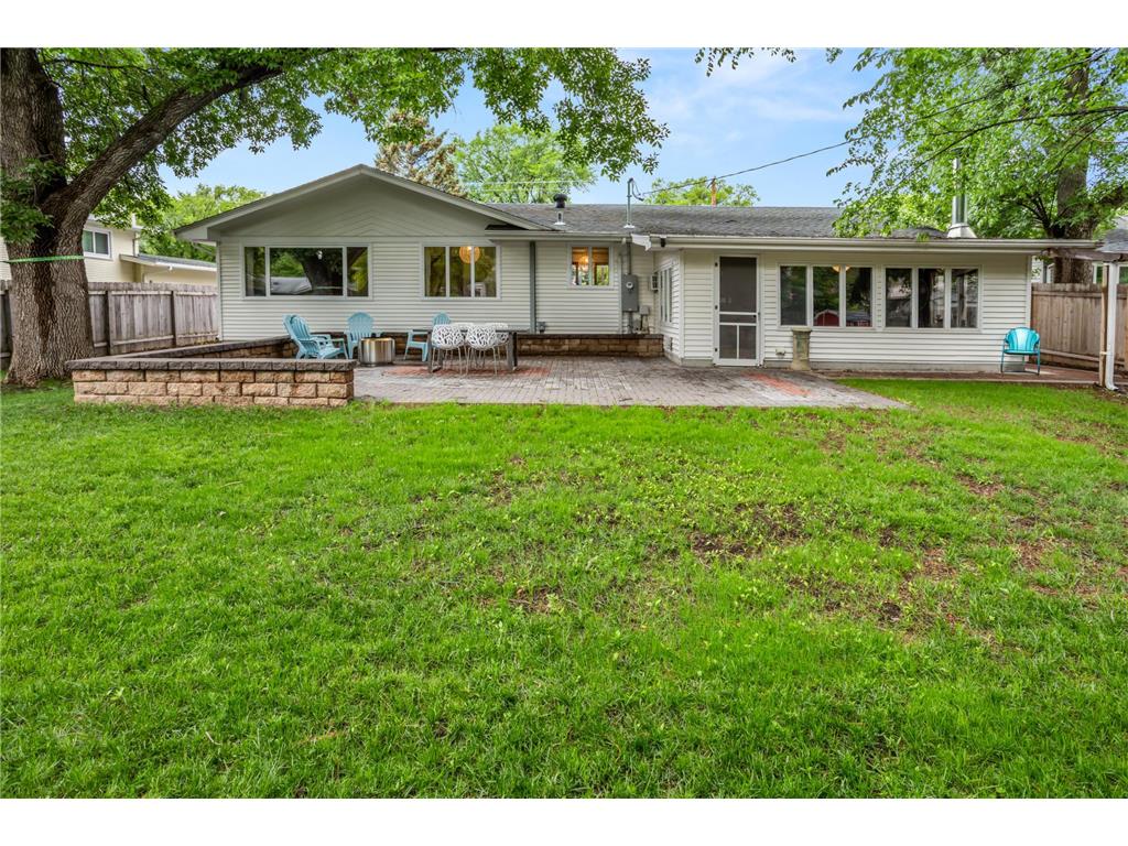 2509 Elm Street N Fargo ND 58102 7096953 image56
