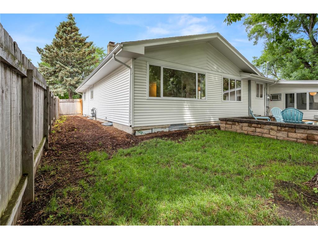 2509 Elm Street N Fargo ND 58102 7096953 image58