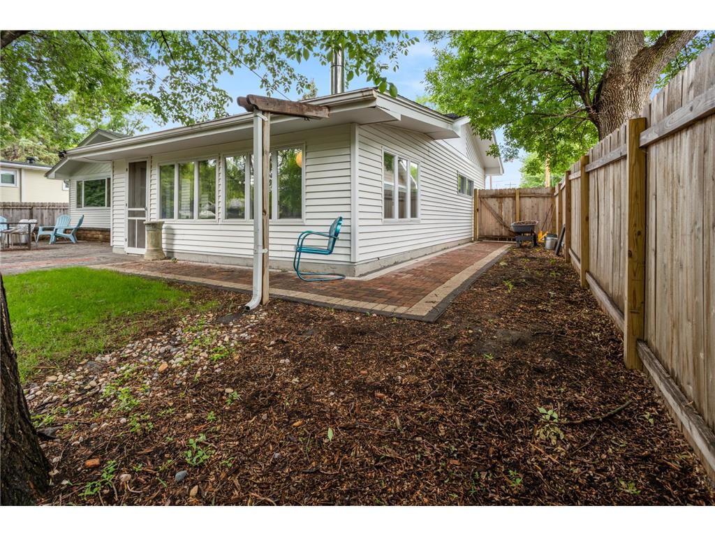 2509 Elm Street N Fargo ND 58102 7096953 image60