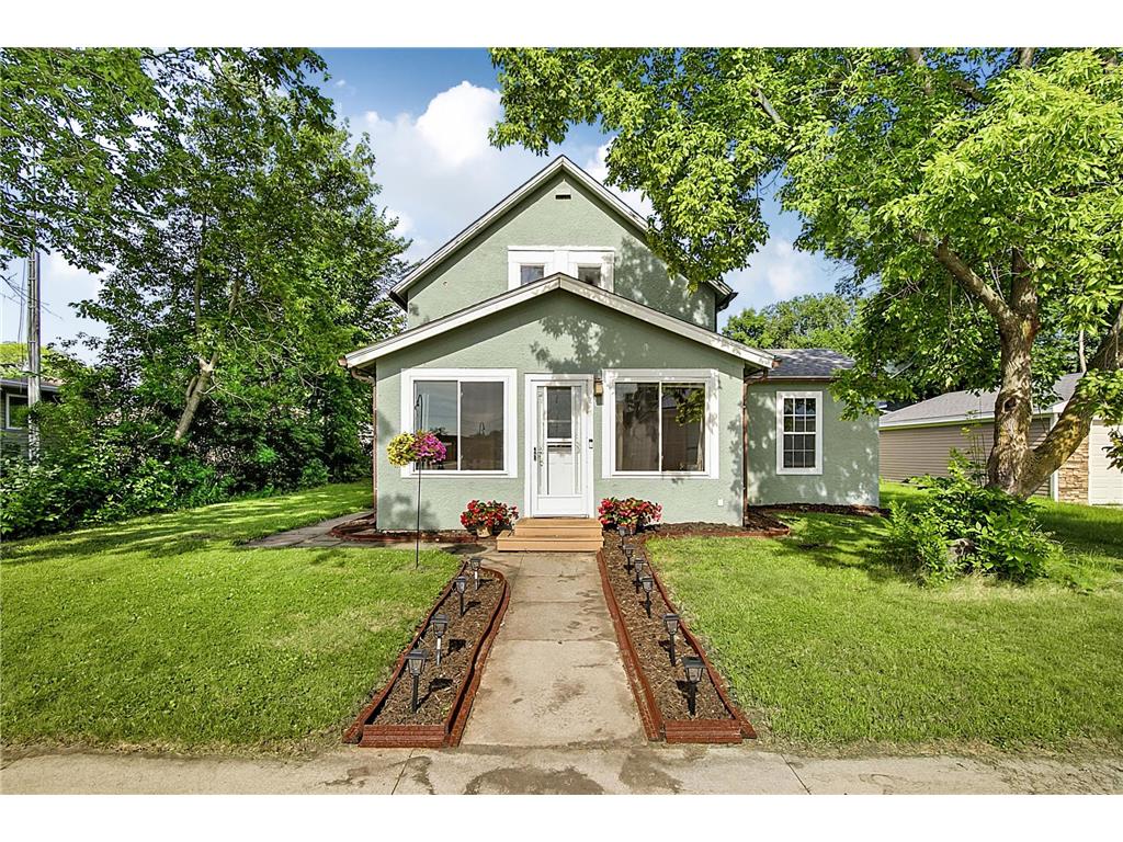 251 Church Street N Eden Valley MN 55329 7091360 image1
