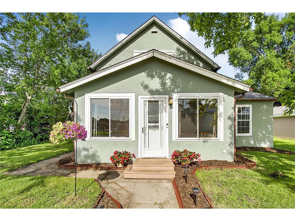 251 Church Street N Eden Valley MN 55329 7091360 image2