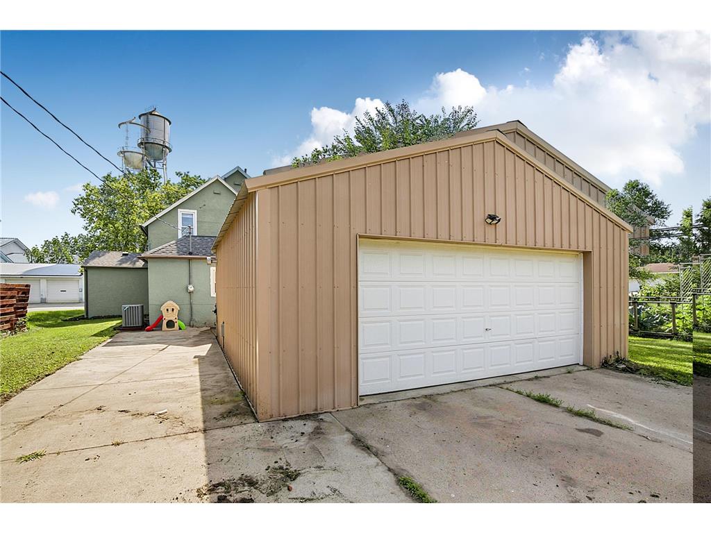 251 Church Street N Eden Valley MN 55329 7091360 image4