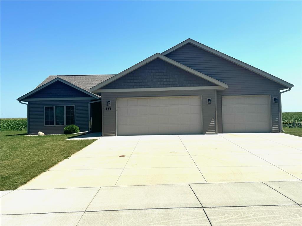 251 Foxfire Drive Mankato MN 56001 6582570 image1