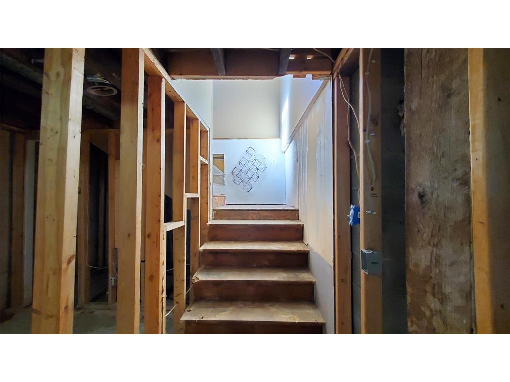 251 Lakin Avenue SW Kelliher MN 56650 6818521 image22