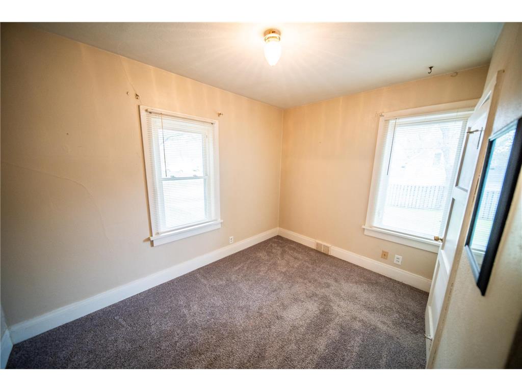 251 Linden Avenue Owatonna MN 55060 7069699 image11