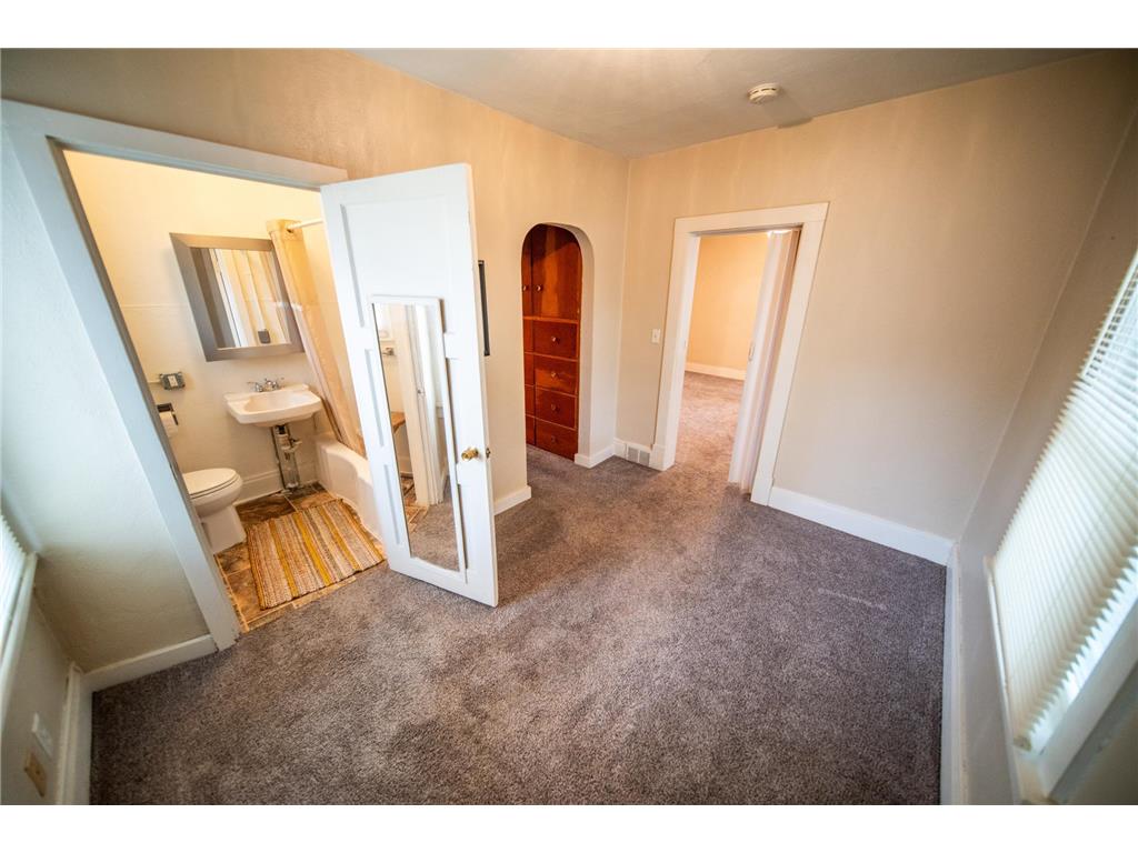251 Linden Avenue Owatonna MN 55060 7069699 image14