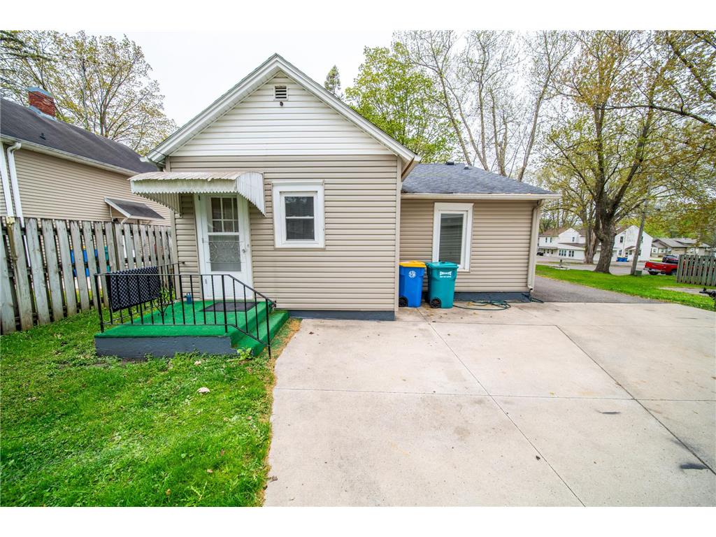 251 Linden Avenue Owatonna MN 55060 7069699 image20