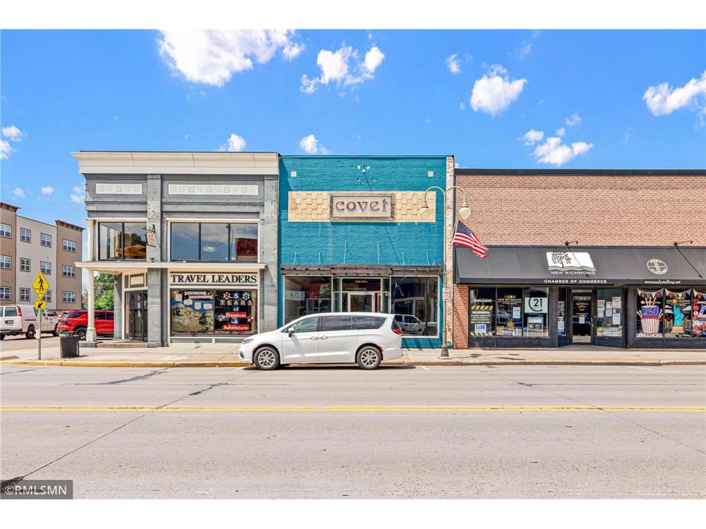 251 S Knowles Avenue #A New Richmond WI 54017 7102788 image1