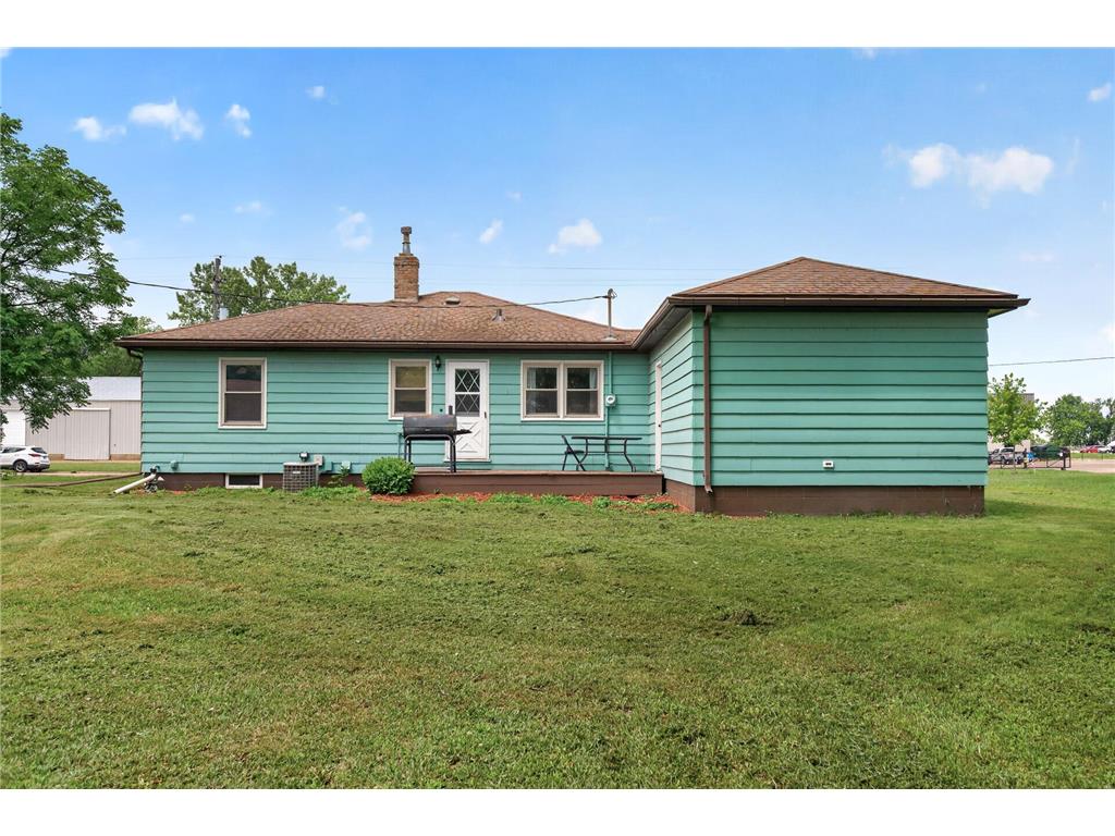251 State Avenue N New Germany MN 55367 7055700 image19