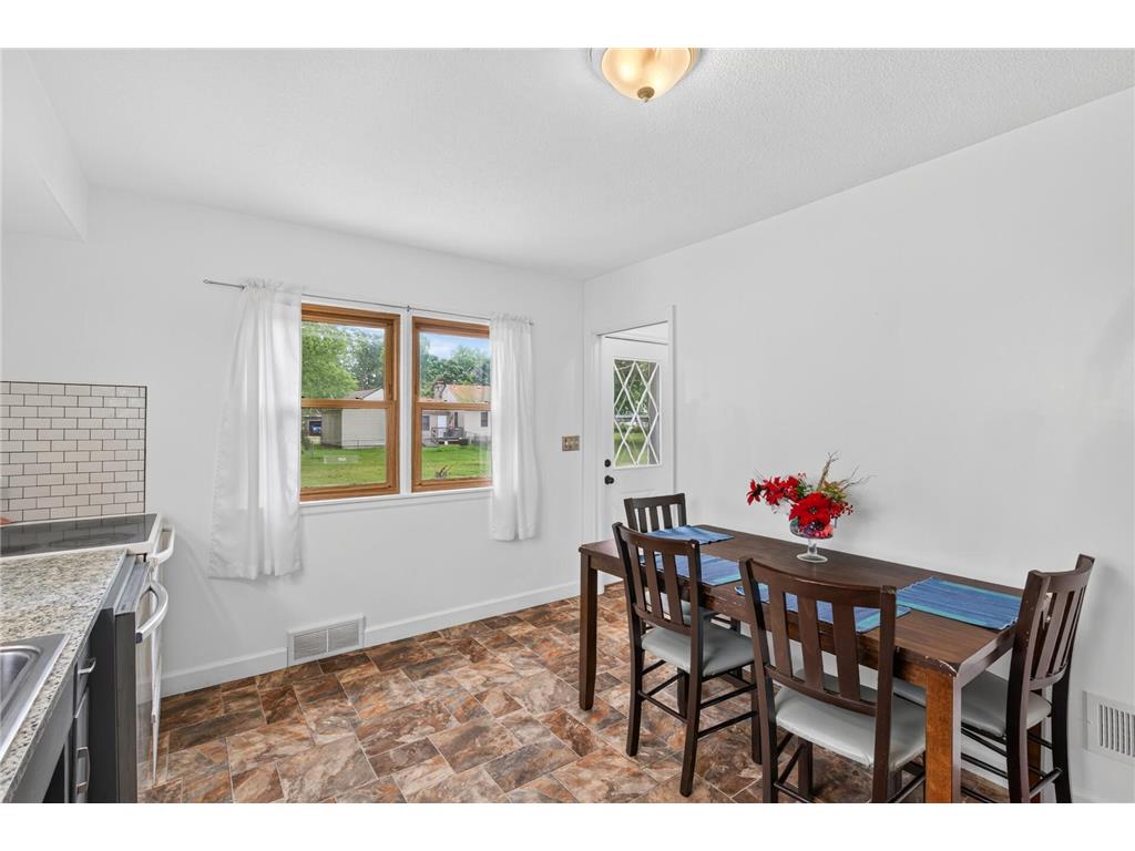 251 State Avenue N New Germany MN 55367 7055700 image7