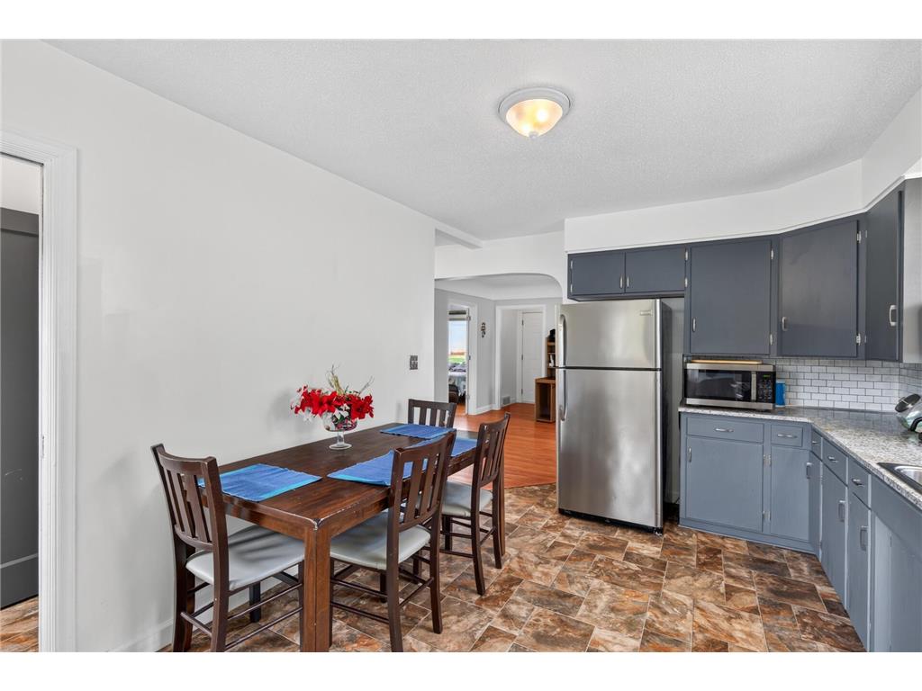 251 State Avenue N New Germany MN 55367 7055700 image8