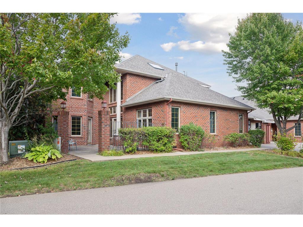 251 W Canyon Drive Hudson WI 54016 6777953 image1