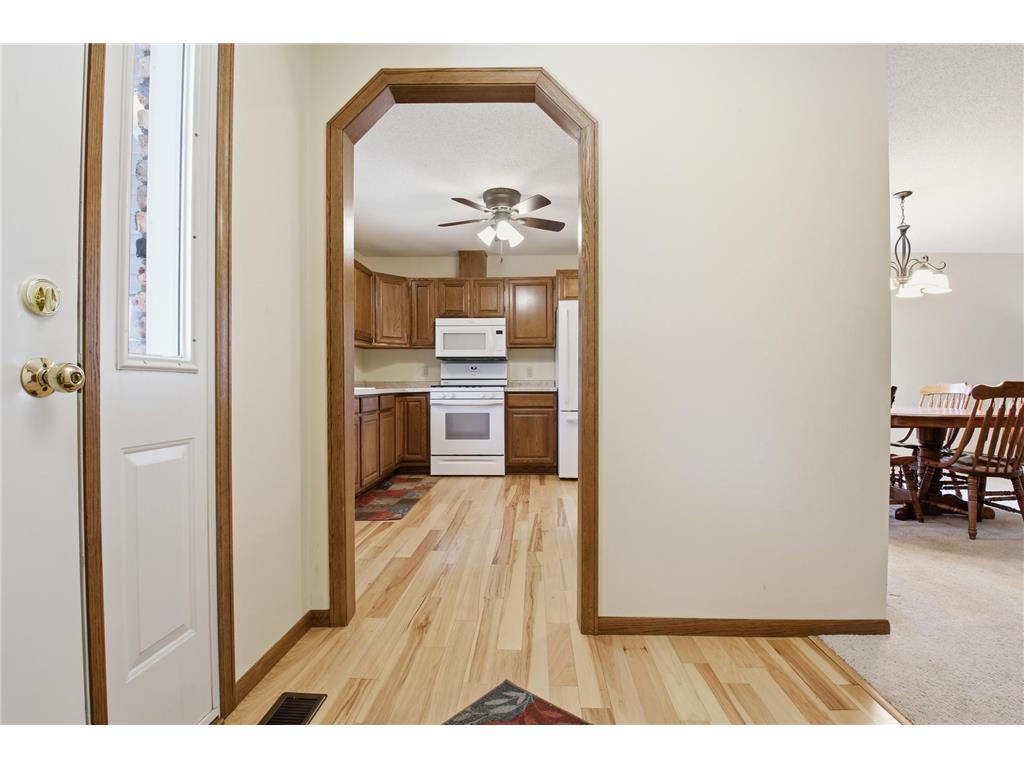 2510 9th Street SW Willmar MN 56201 7079367 image4