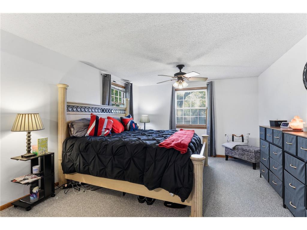 2510 Cavell Avenue N Golden Valley MN 55427 7071440 image10