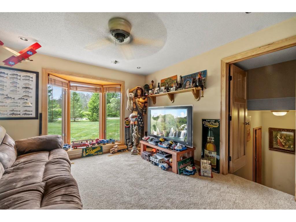 2511 Carver Avenue E Maplewood MN 55119 6724602 image20