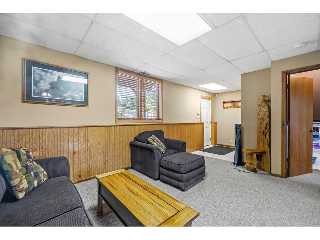 2511 Carver Avenue E Maplewood MN 55119 6724602 image33