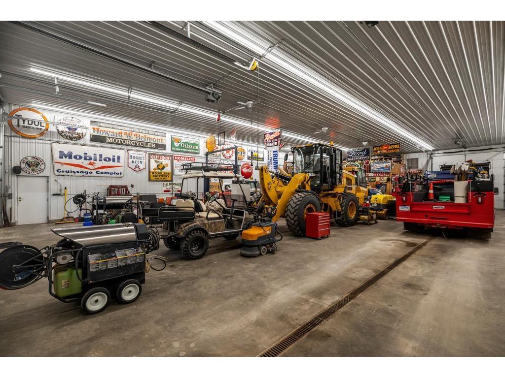 2511 Carver Avenue E Maplewood MN 55119 6724602 image42