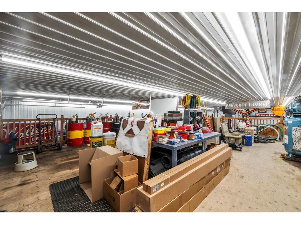 2511 Carver Avenue E Maplewood MN 55119 6724602 image50