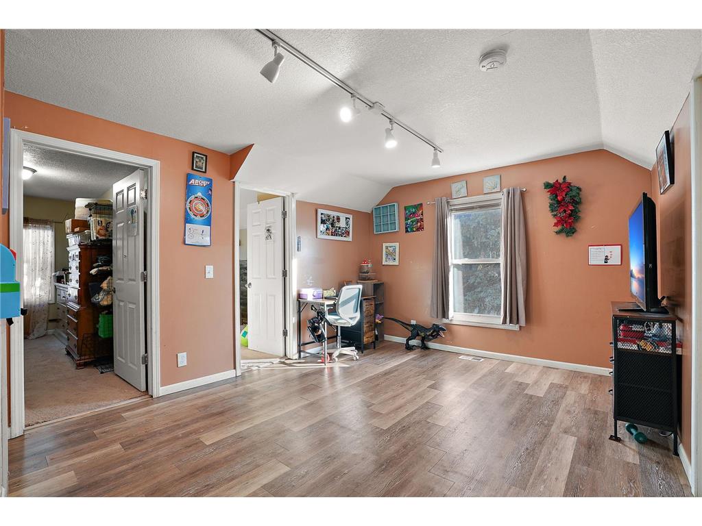 2511 N 4th Street Minneapolis MN 55411 7038348 image10