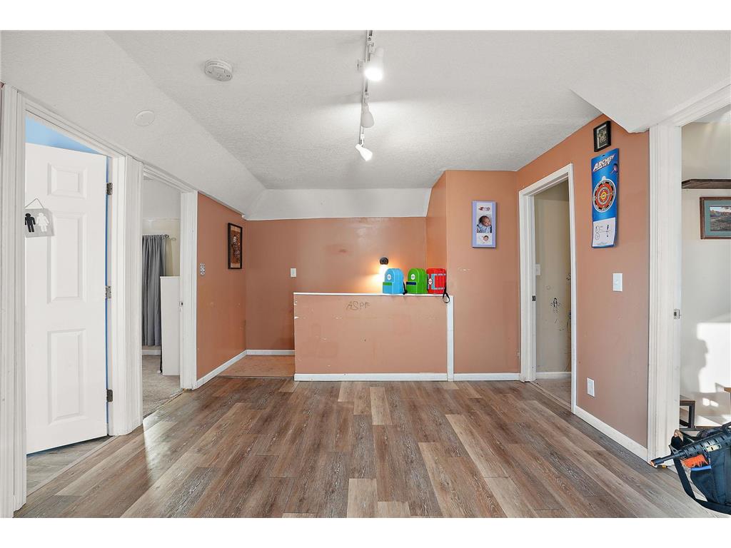 2511 N 4th Street Minneapolis MN 55411 7038348 image11