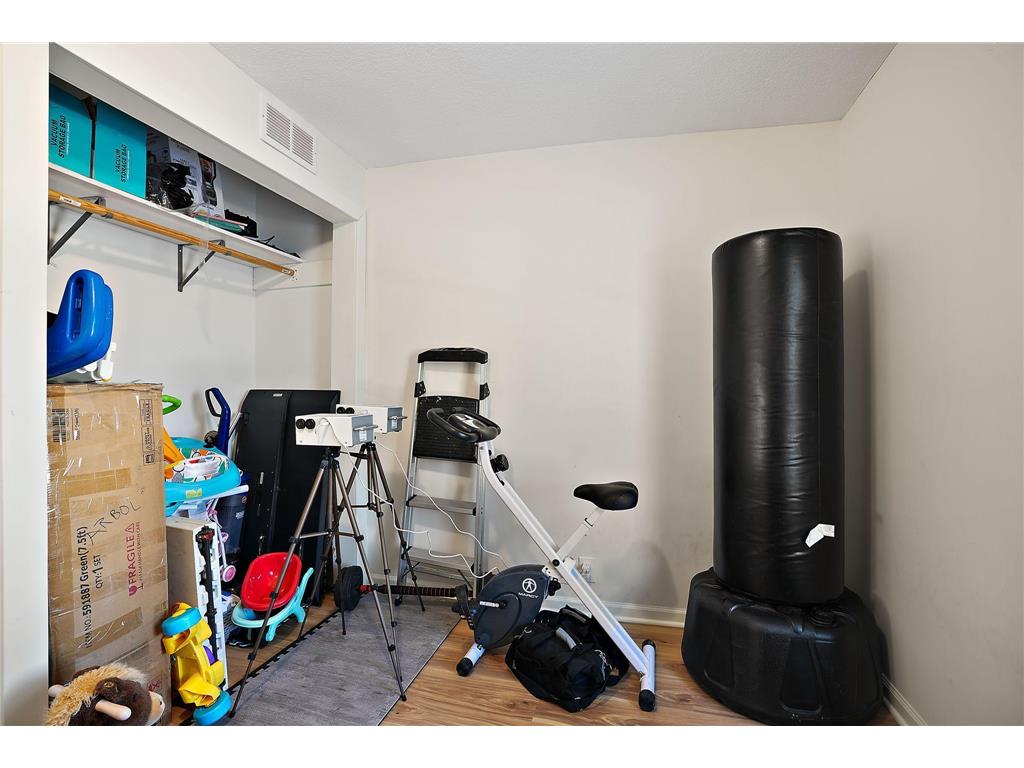 2511 N 4th Street Minneapolis MN 55411 7038348 image28