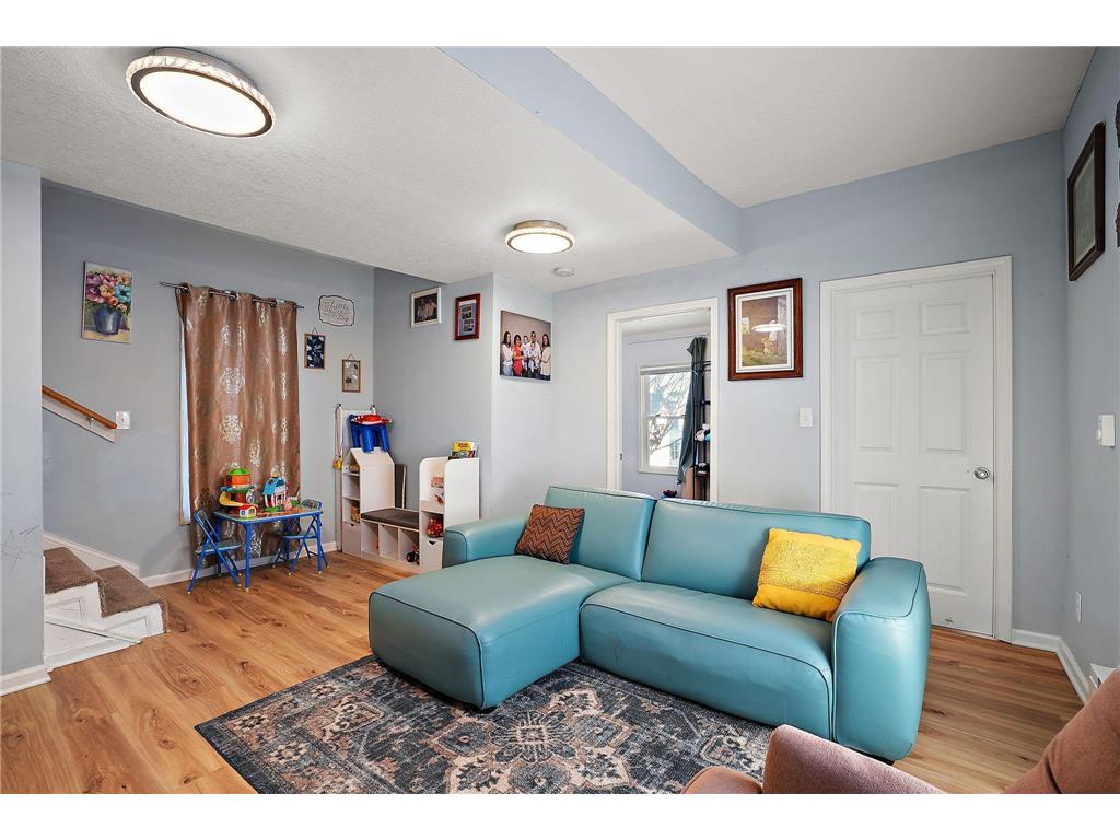 2511 N 4th Street Minneapolis MN 55411 7038348 image4