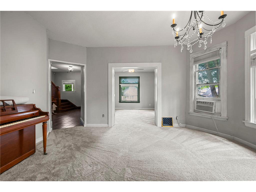 2511 Upton Avenue N Minneapolis MN 55411 7080341 image19