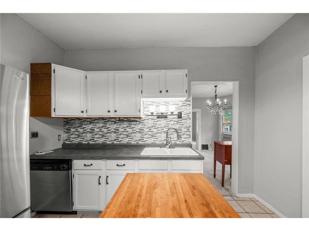 2511 Upton Avenue N Minneapolis MN 55411 7080341 image28