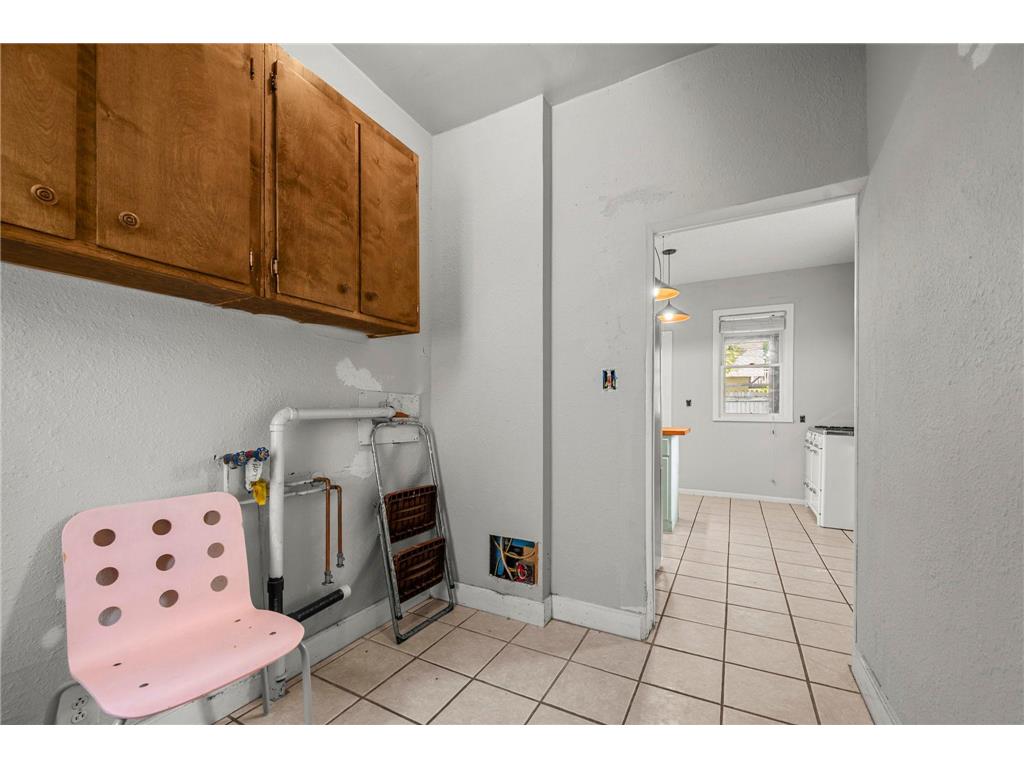 2511 Upton Avenue N Minneapolis MN 55411 7080341 image32