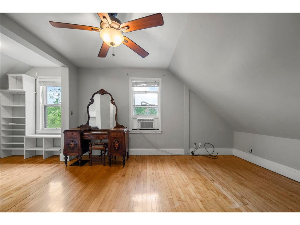 2511 Upton Avenue N Minneapolis MN 55411 7080341 image36