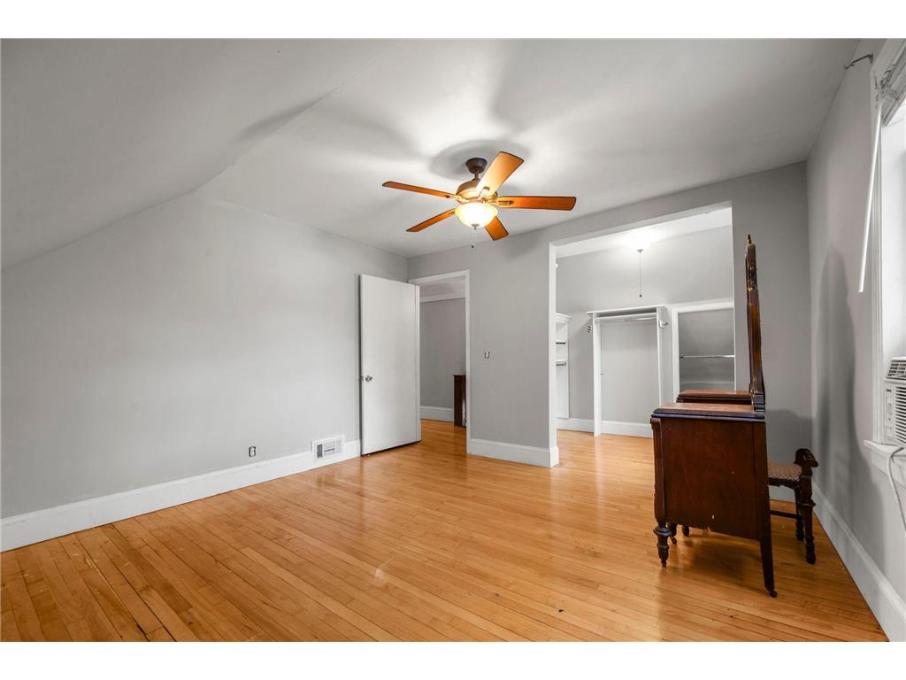 2511 Upton Avenue N Minneapolis MN 55411 7080341 image38