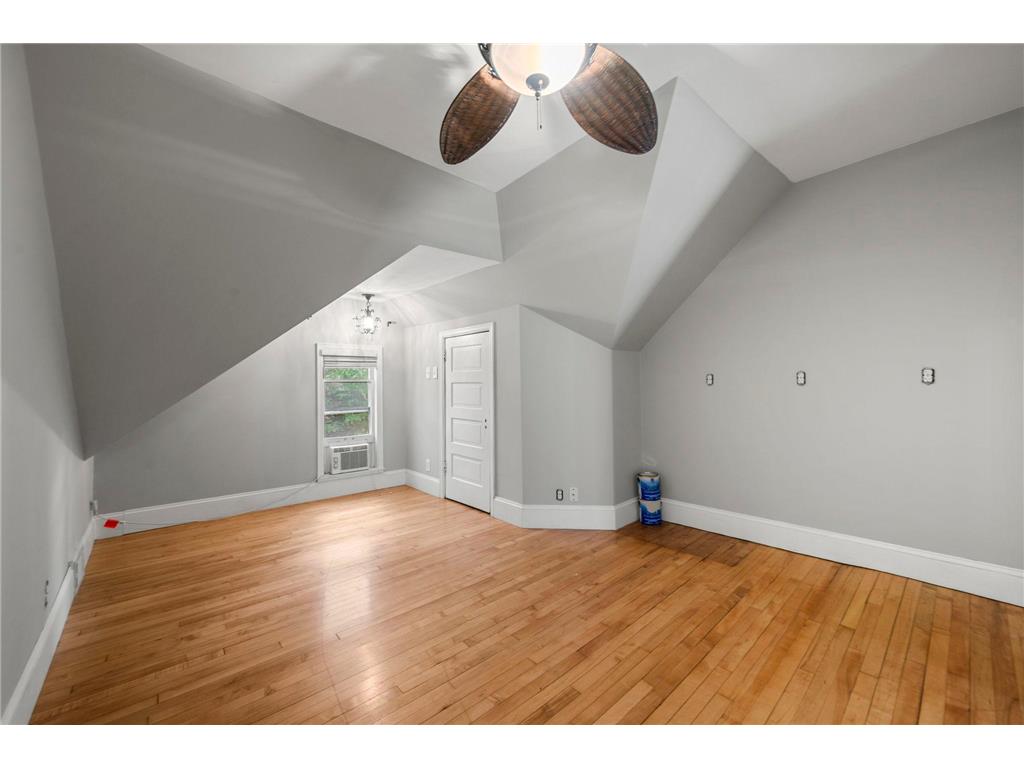2511 Upton Avenue N Minneapolis MN 55411 7080341 image44