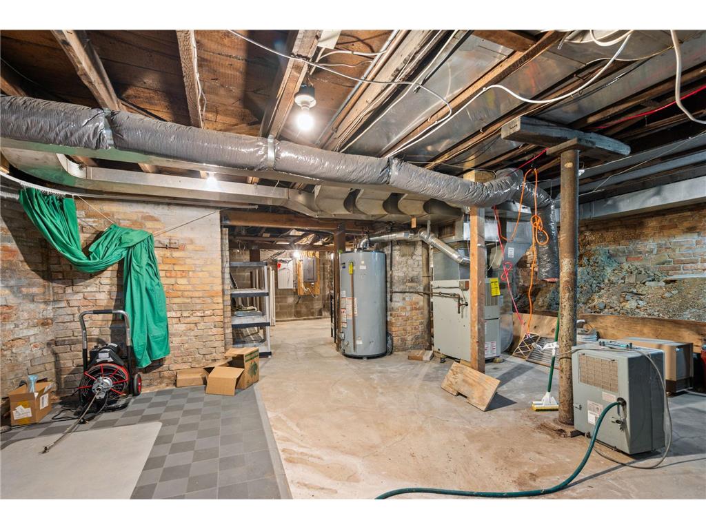 2511 Upton Avenue N Minneapolis MN 55411 7080341 image52