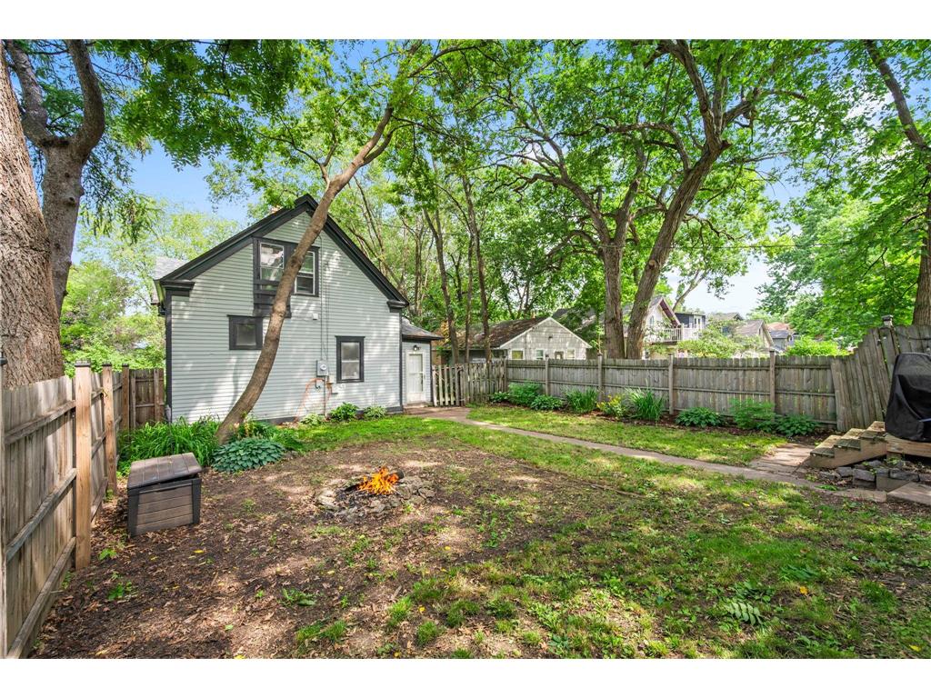 2511 Upton Avenue N Minneapolis MN 55411 7080341 image58