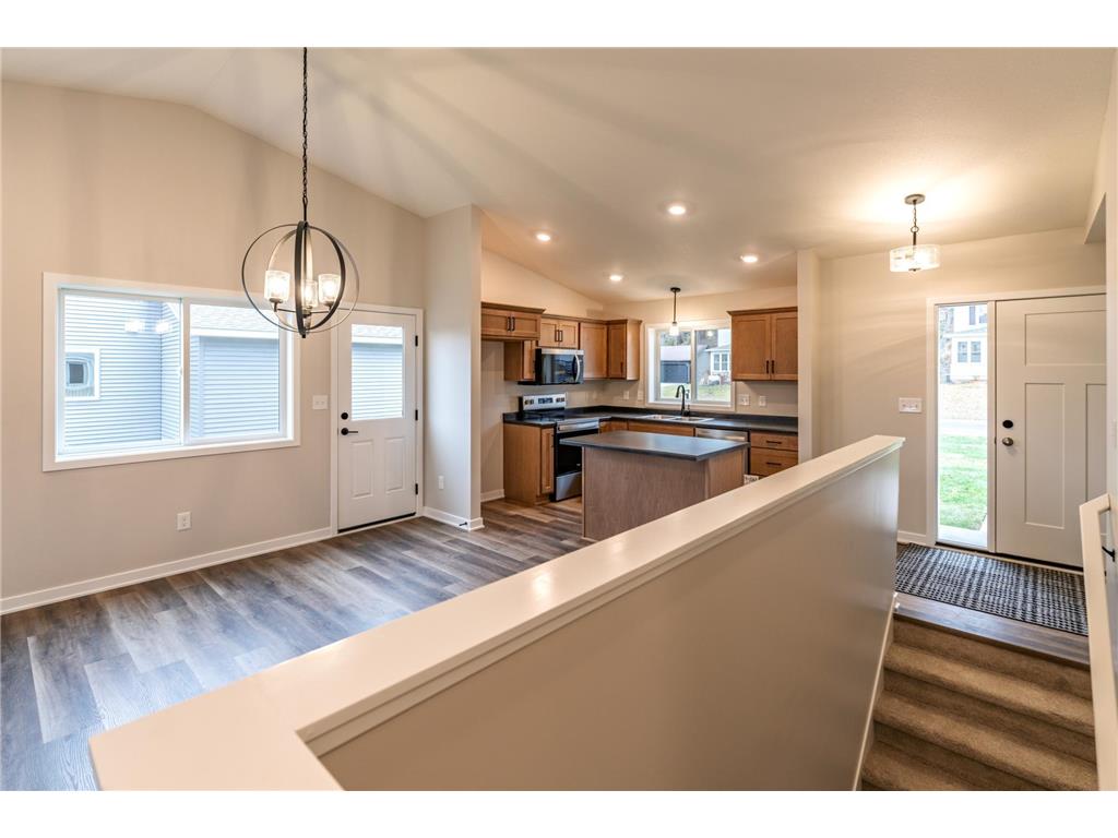 2512 15 Street SE Rochester MN 55904 6785823 image5