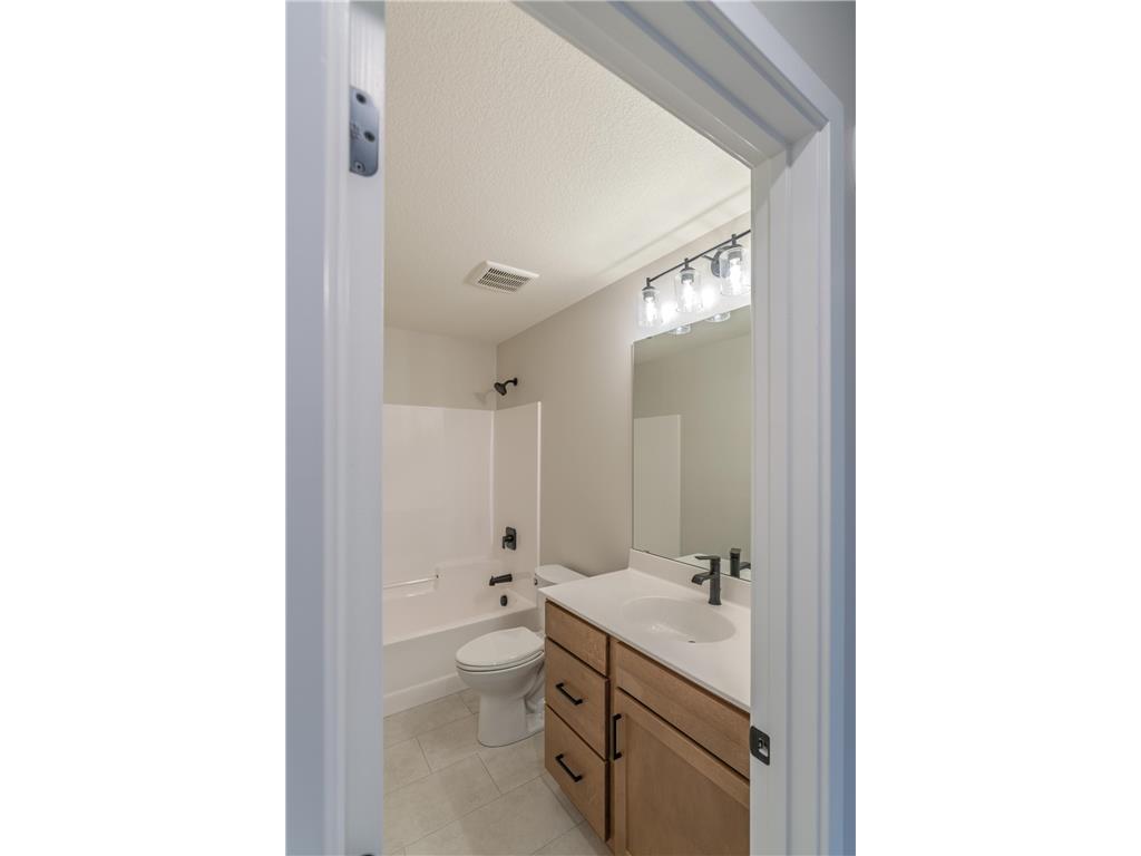 2512 15 Street SE Rochester MN 55904 6785823 image7