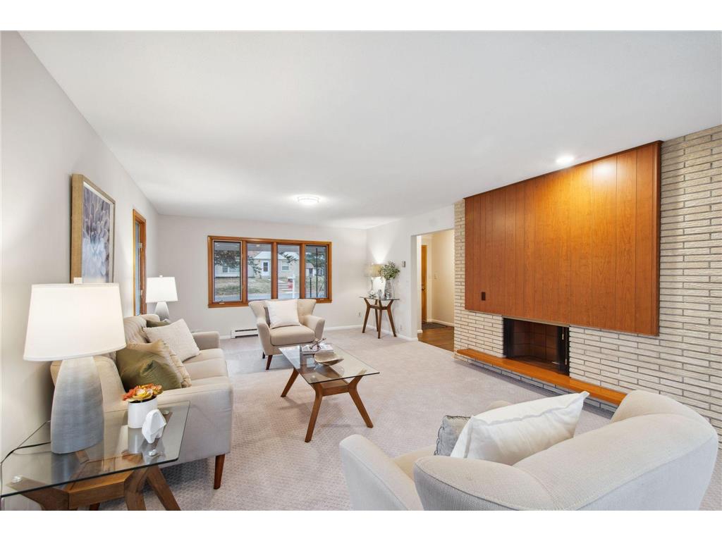 2512 27th Avenue NE Saint Anthony MN 55418 6726522 image1