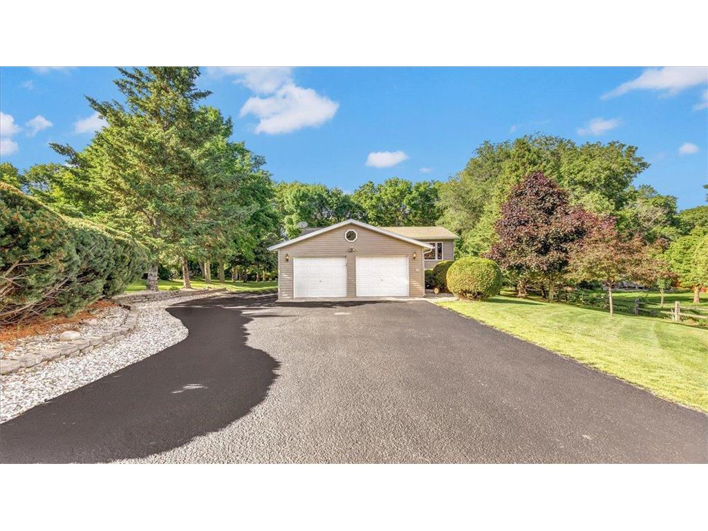 2512 Conifer Avenue Alexandria MN 56308 6544860 image1