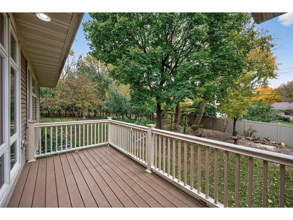 2512 Skyblue Court White Bear Lake MN 55110 7019361 image12