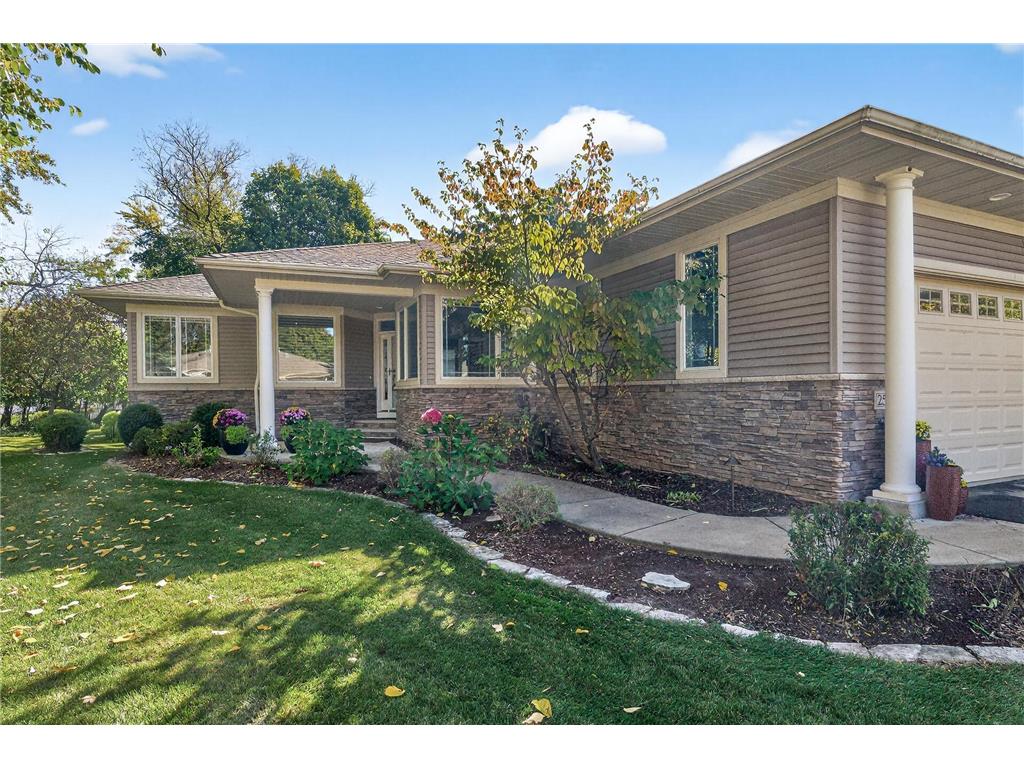 2512 Skyblue Court White Bear Lake MN 55110 7019361 image48