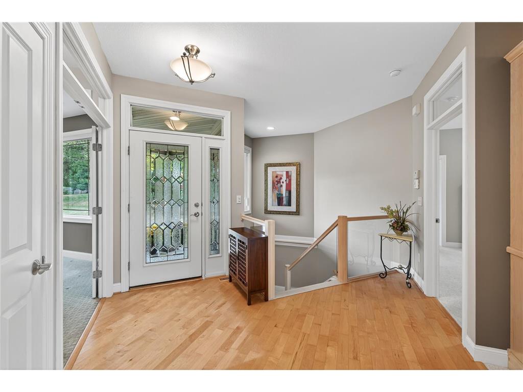 2512 Skyblue Court White Bear Lake MN 55110 7019361 image5