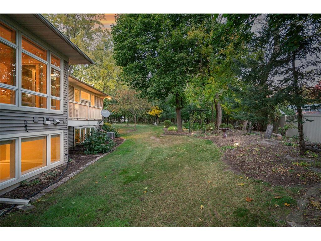 2512 Skyblue Court White Bear Lake MN 55110 7019361 image55