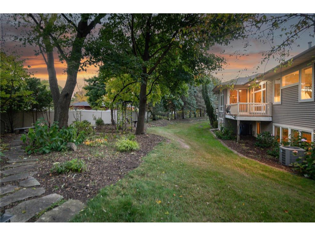 2512 Skyblue Court White Bear Lake MN 55110 7019361 image56