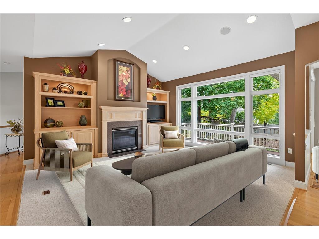 2512 Skyblue Court White Bear Lake MN 55110 7019361 image7