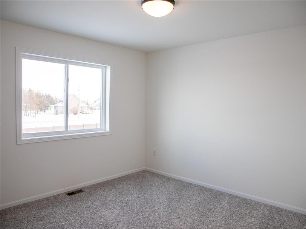 2513 37 Avenue S Moorhead MN 56560 7012650 image9