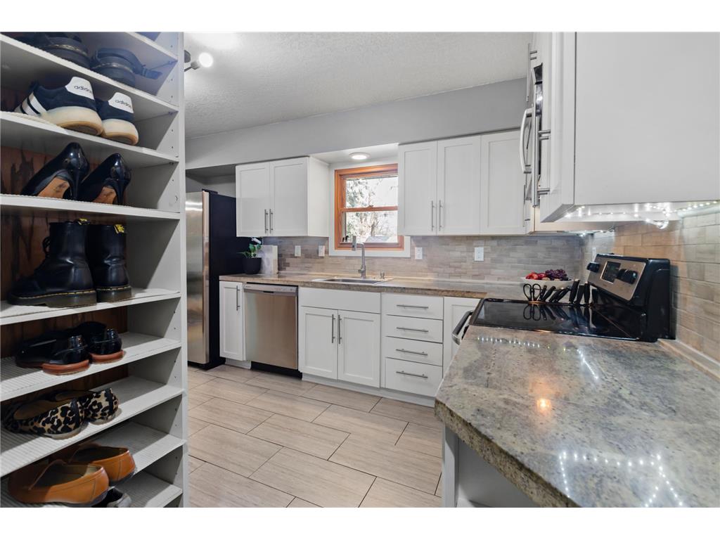 2513 Blomquist Avenue White Bear Lake MN 55110 7053175 image10