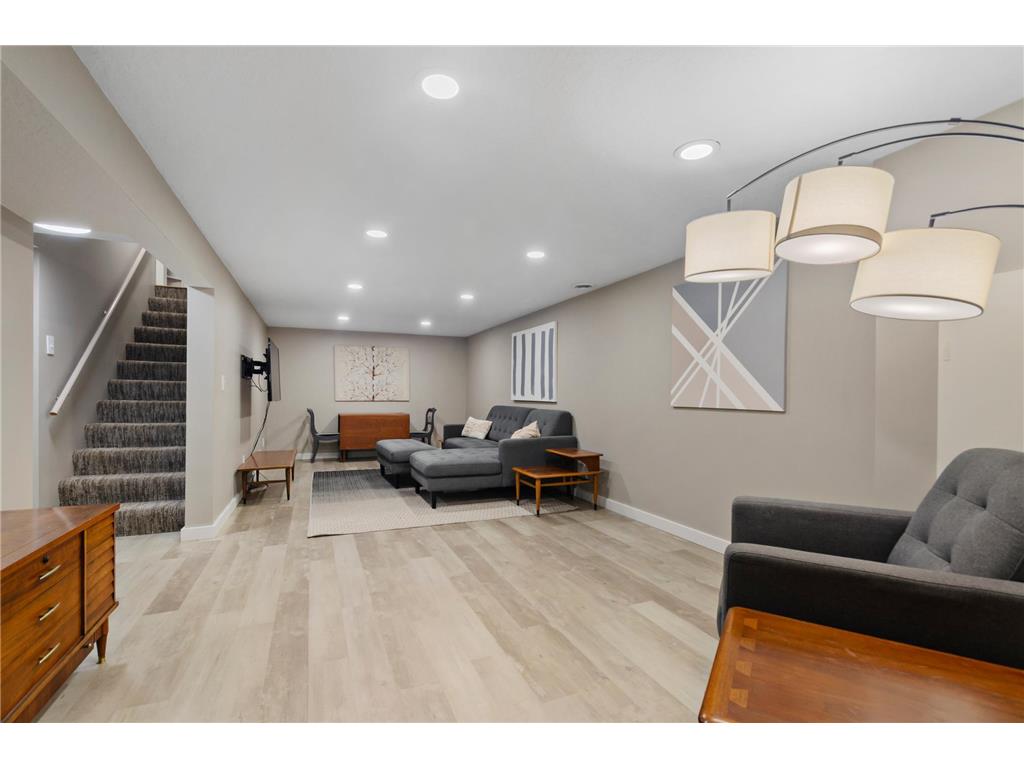 2513 Blomquist Avenue White Bear Lake MN 55110 7053175 image20
