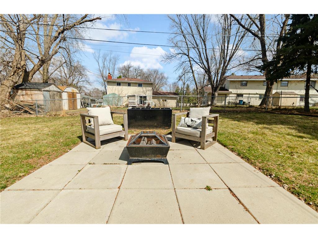 2513 Blomquist Avenue White Bear Lake MN 55110 7053175 image30