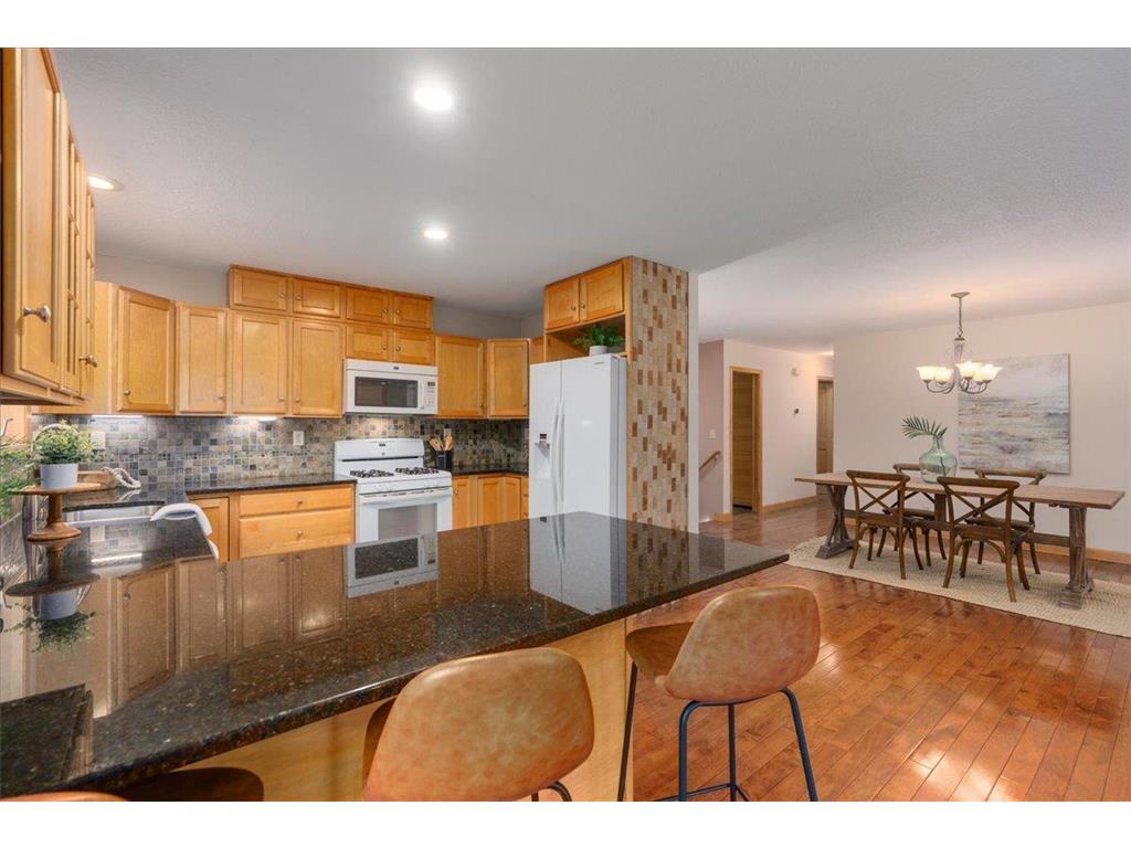 2513 Burl Oak Curve Hudson WI 54016 6810331 image14