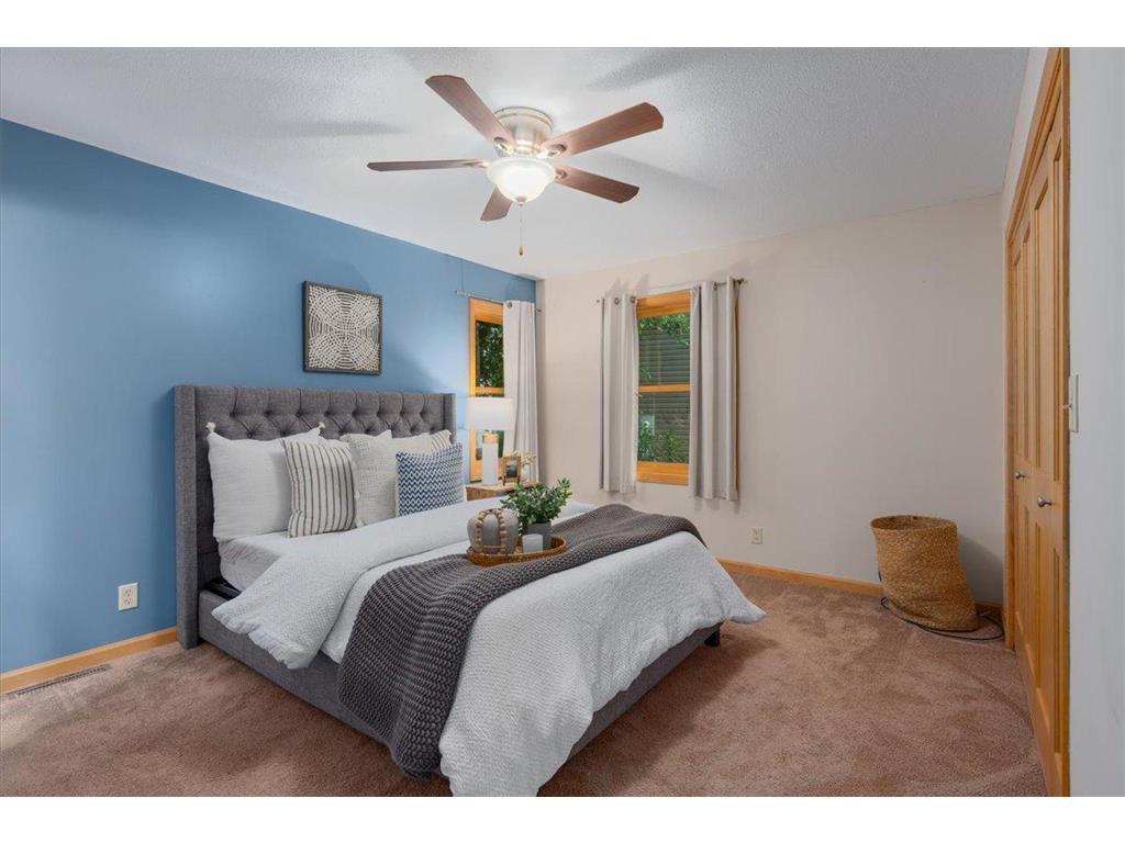 2513 Burl Oak Curve Hudson WI 54016 6810331 image17